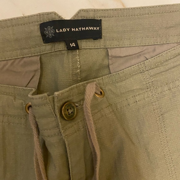 Light weight capri - Picture 2 of 3